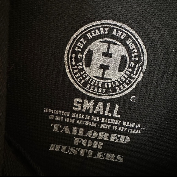 Heart & Hustle color block hoodie - Picture 3 of 5